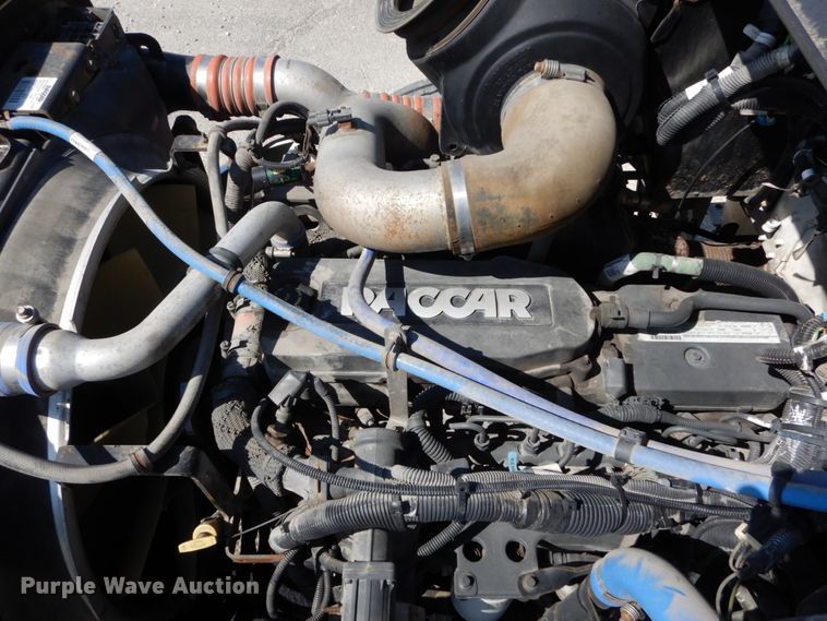 image for item IY9536 2013 Kenworth T270  flatbed truck