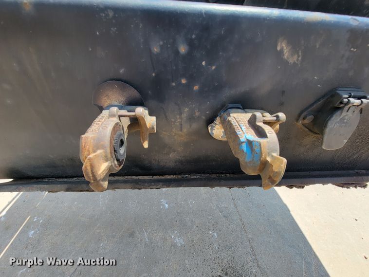 image for item KD9379 1999 Ledwell  drop deck trailer