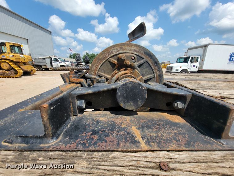 image for item KD9379 1999 Ledwell  drop deck trailer