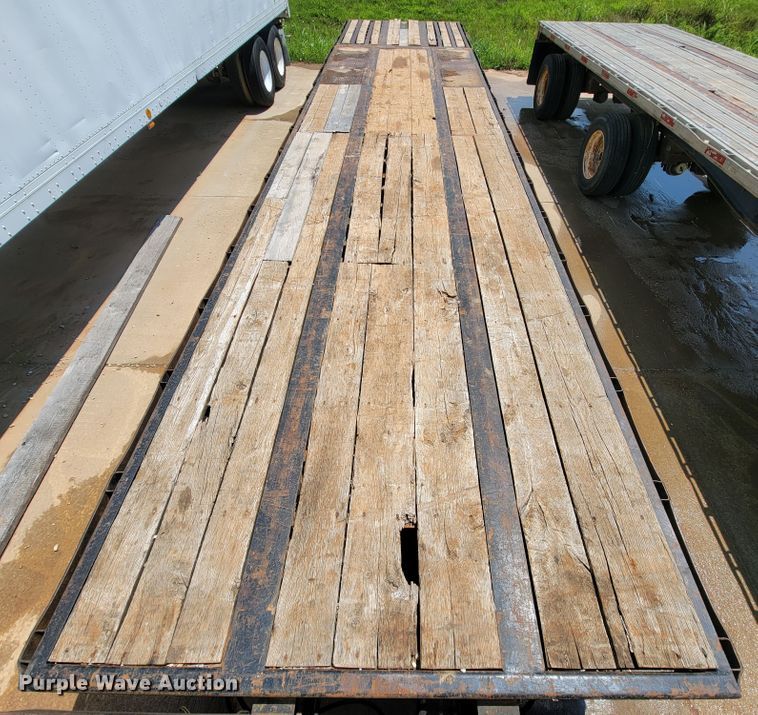 image for item KD9379 1999 Ledwell  drop deck trailer