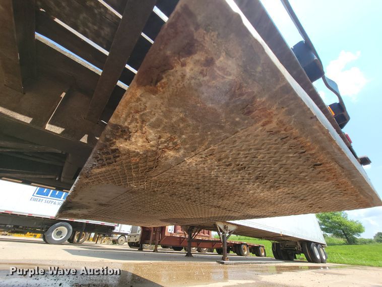 image for item KD9379 1999 Ledwell  drop deck trailer