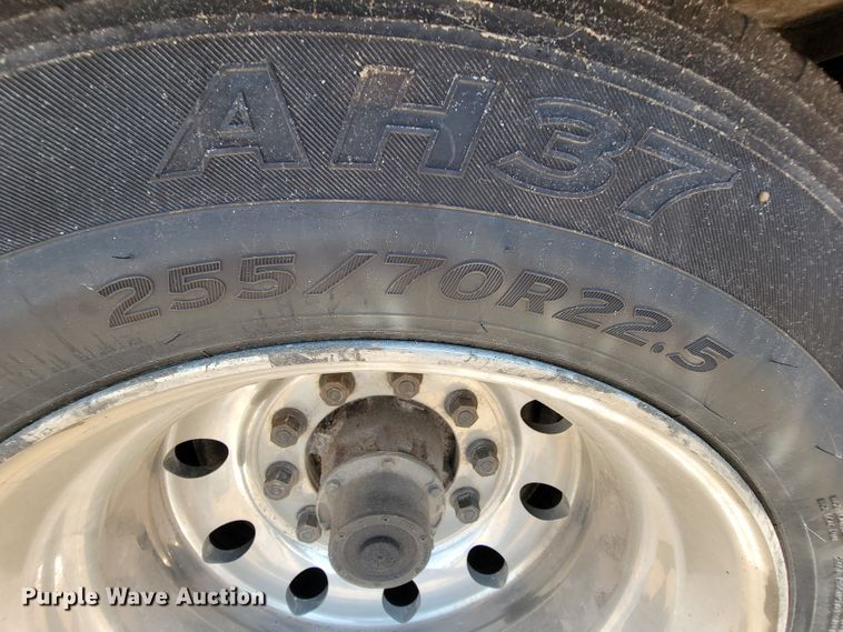 image for item KD9379 1999 Ledwell  drop deck trailer