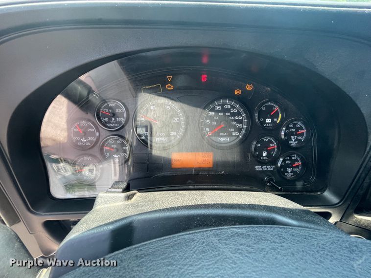 image for item KK9658 2013 International ProStar  semi truck