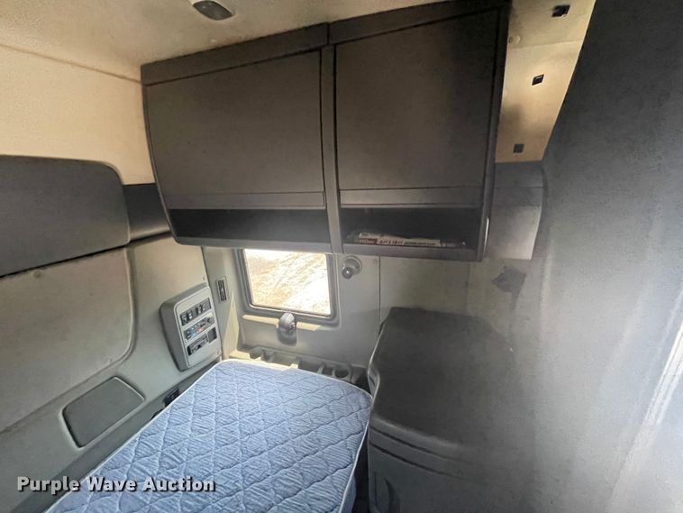 image for item KK9658 2013 International ProStar  semi truck