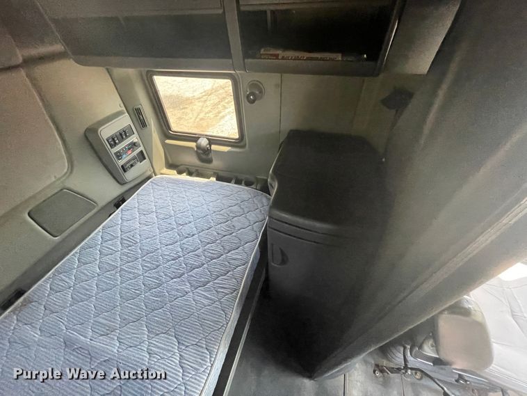 image for item KK9658 2013 International ProStar  semi truck