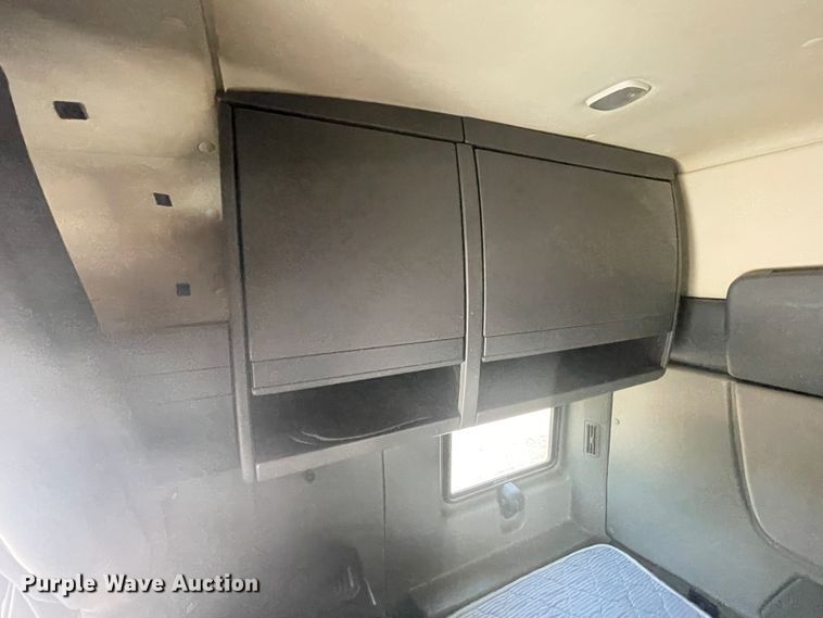 image for item KK9658 2013 International ProStar  semi truck