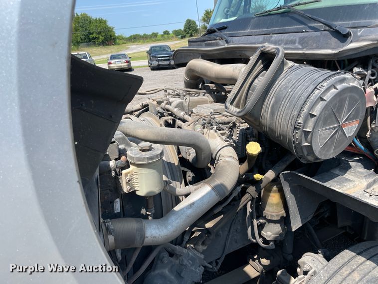 image for item KK9658 2013 International ProStar  semi truck