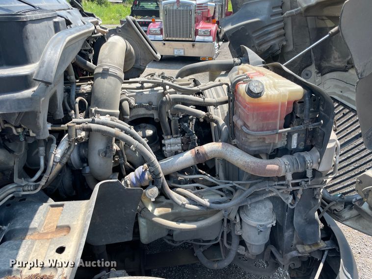 image for item KK9658 2013 International ProStar  semi truck