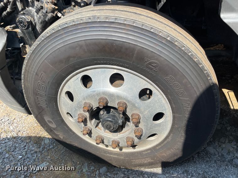 image for item KK9658 2013 International ProStar  semi truck