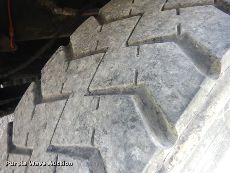 image for item KU9419 2007 Kalmar 50  yard truck