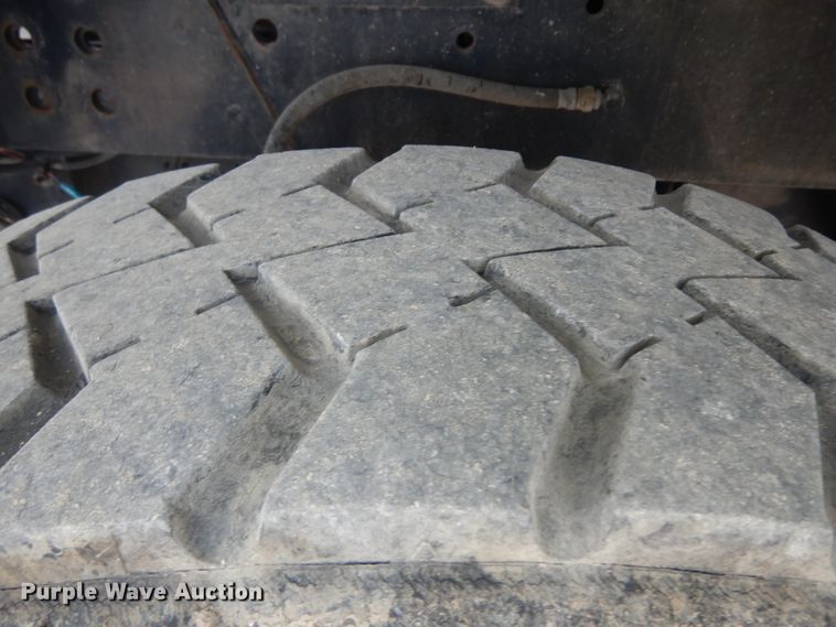 image for item KU9419 2007 Kalmar 50  yard truck