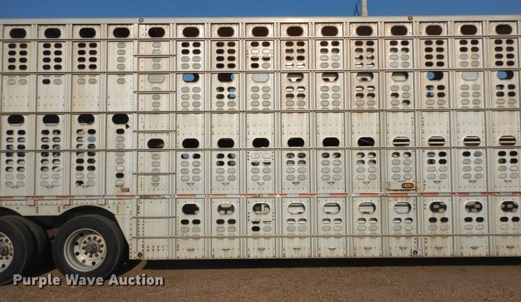 image for item KU9438 2005 Wilson PSDCL-402H  livestock trailer
