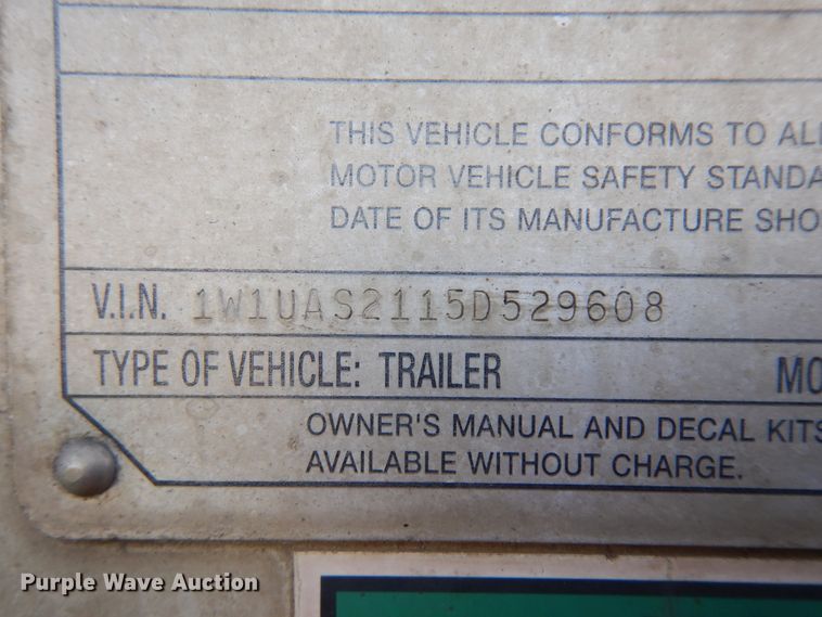 image for item KU9438 2005 Wilson PSDCL-402H  livestock trailer