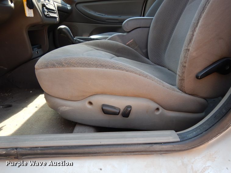 image for item DC2039 2004 Chrysler Sebring LX