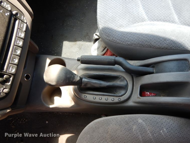 image for item DC2039 2004 Chrysler Sebring LX