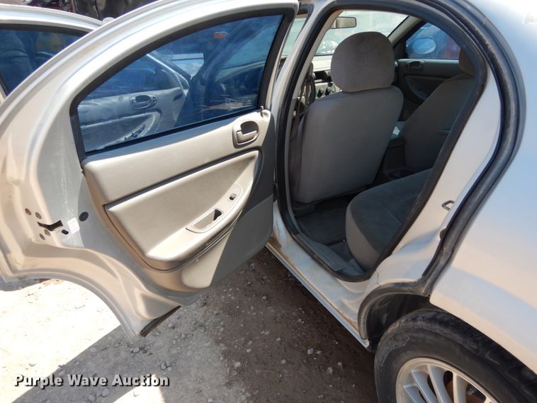 image for item DC2039 2004 Chrysler Sebring LX