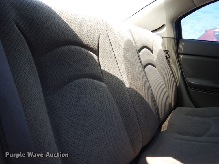 image for item DC2039 2004 Chrysler Sebring LX