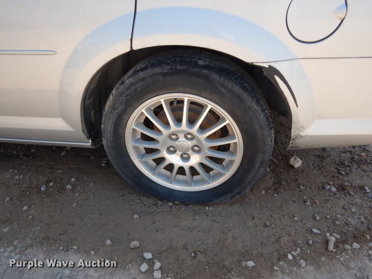 image for item DC2039 2004 Chrysler Sebring LX