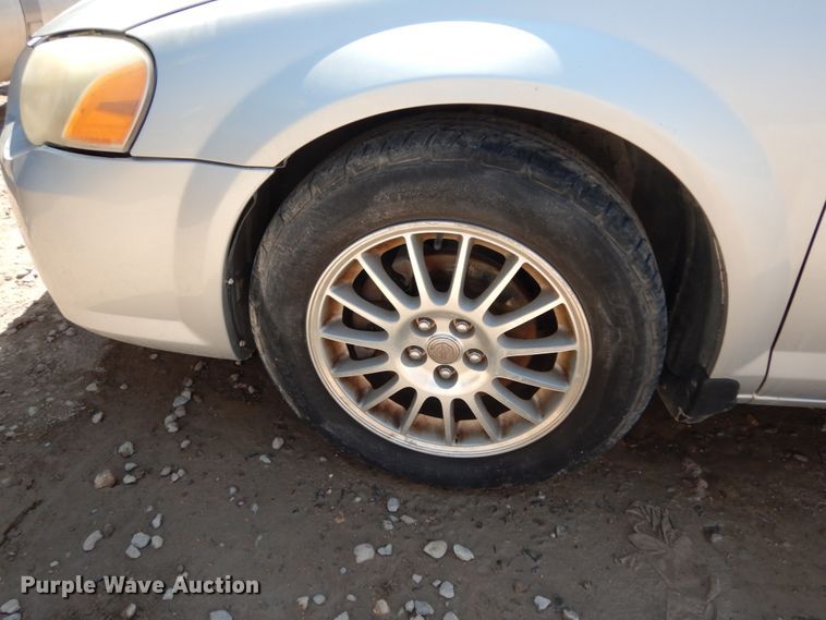 image for item DC2039 2004 Chrysler Sebring LX