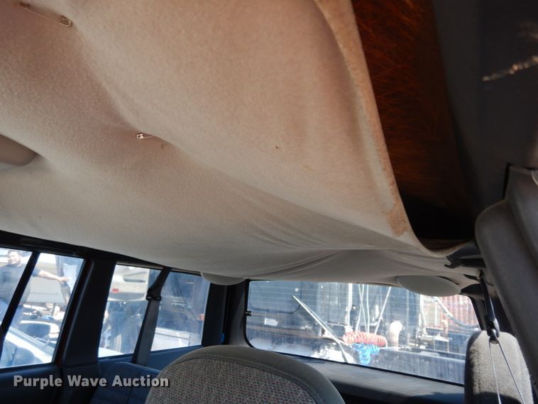 image for item DC2040 1999 Jeep Cherokee Sport  passenger vehicle