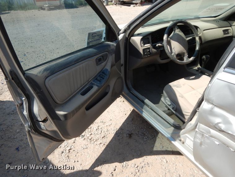 image for item DC2041 2001 Nissan Altima GLE