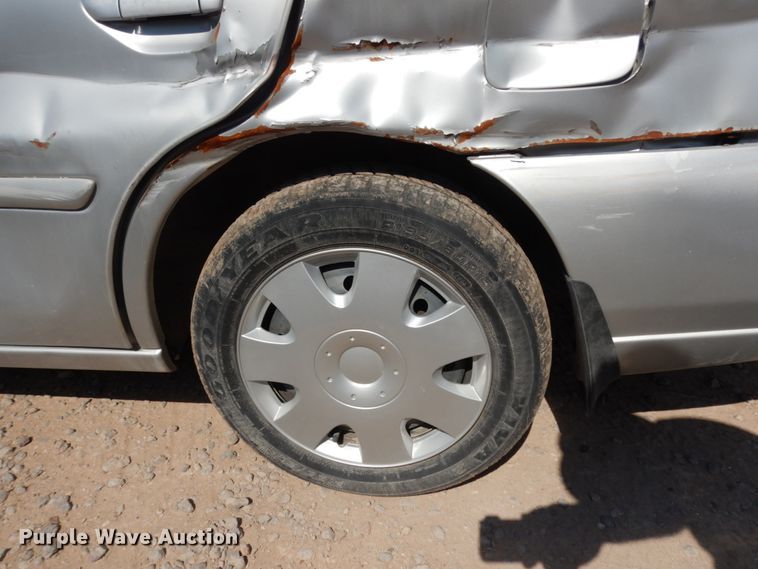 image for item DC2041 2001 Nissan Altima GLE