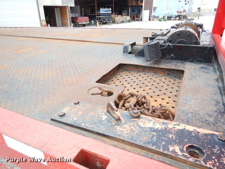 image for item DG0733 2005 International 4300  rollback truck