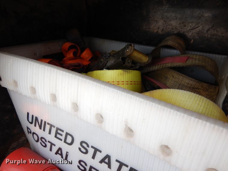 image for item DG0733 2005 International 4300  rollback truck