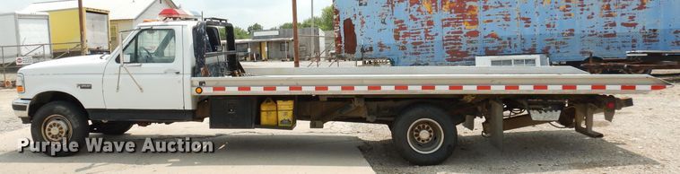 image for item DG0734 1994 Ford F450 Super Duty XLT  rollback truck