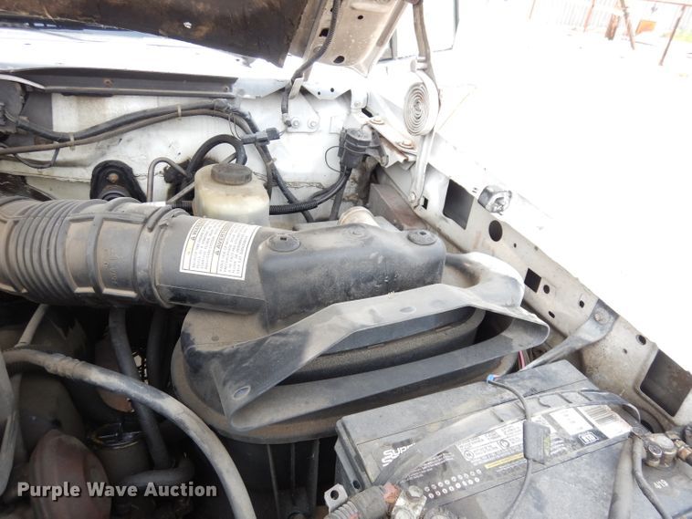 image for item DG0734 1994 Ford F450 Super Duty XLT  rollback truck