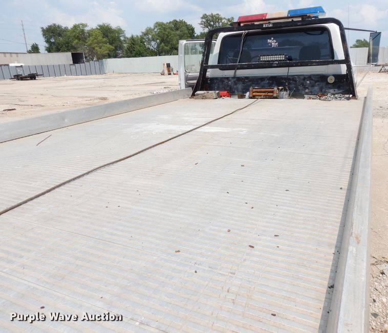 image for item DG0734 1994 Ford F450 Super Duty XLT  rollback truck