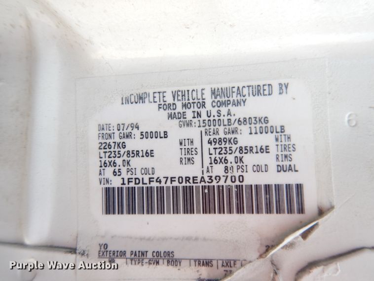 image for item DG0734 1994 Ford F450 Super Duty XLT  rollback truck