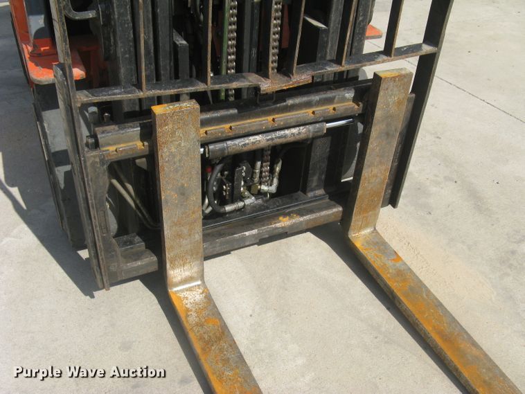 image for item DG5282 Toyota 7FGCU25  forklift