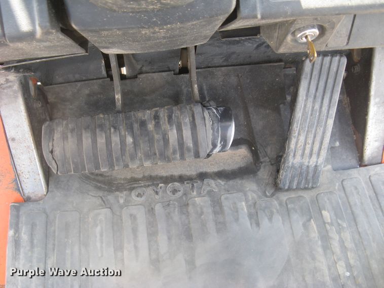 image for item DG5282 Toyota 7FGCU25  forklift