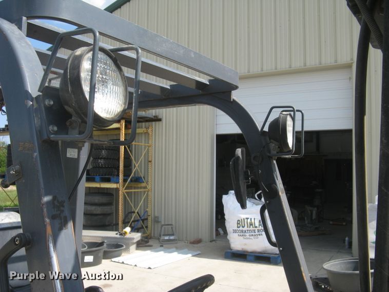 image for item DG5282 Toyota 7FGCU25  forklift