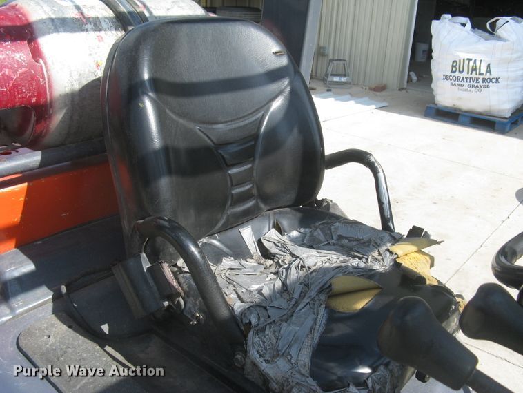 image for item DG5282 Toyota 7FGCU25  forklift