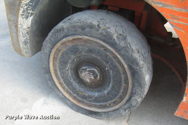 image for item DG5282 Toyota 7FGCU25  forklift