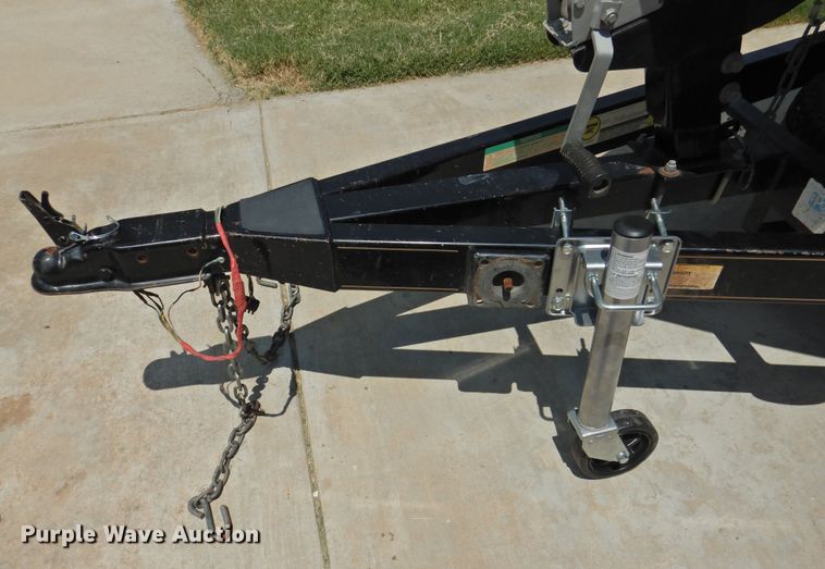 image for item DK2379 1999 Javelin Renegade 18  boat