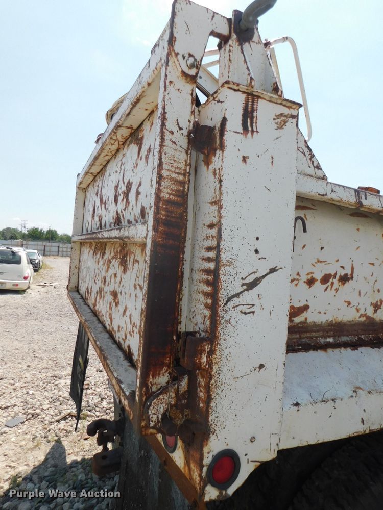 image for item DK8629 Heil dump bed