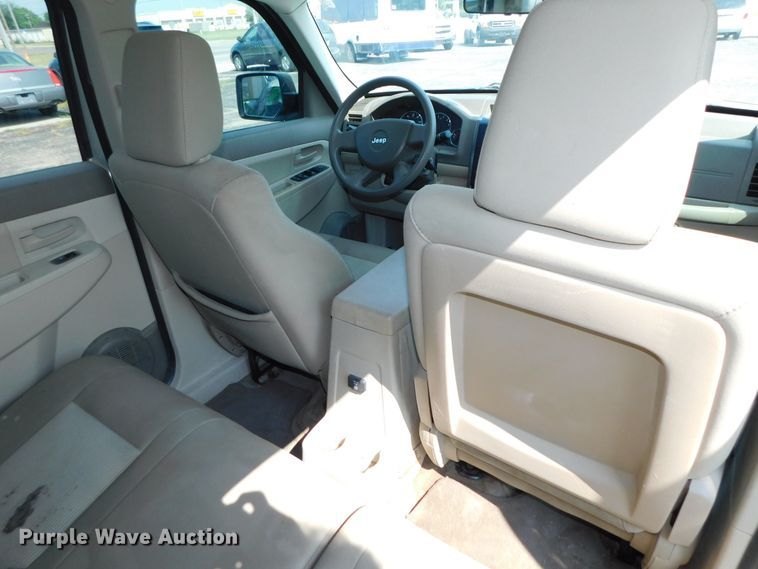 image for item DK8645 2008 Jeep Liberty  SUV