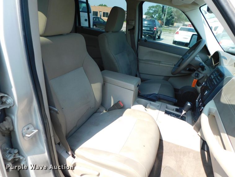 image for item DK8645 2008 Jeep Liberty  SUV