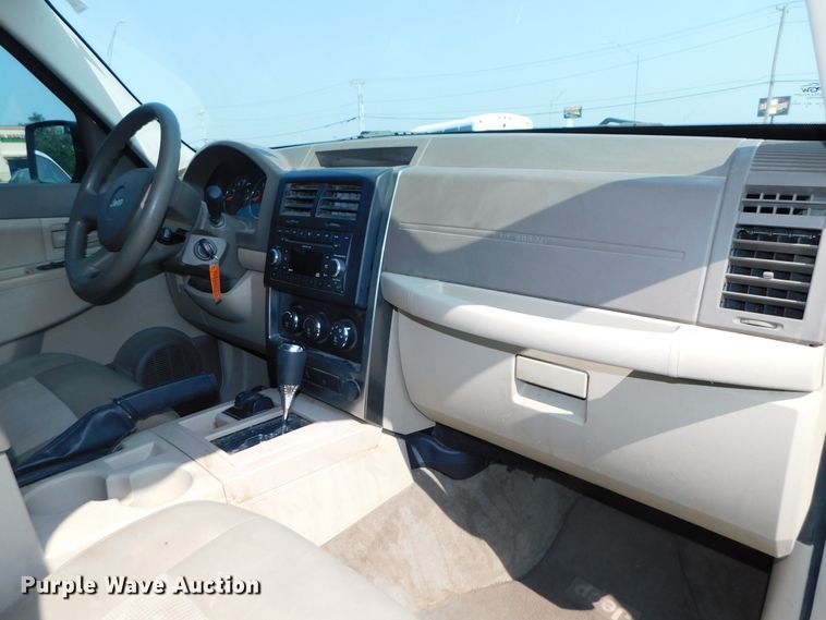 image for item DK8645 2008 Jeep Liberty  SUV