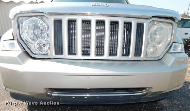 image for item DK8645 2008 Jeep Liberty  SUV