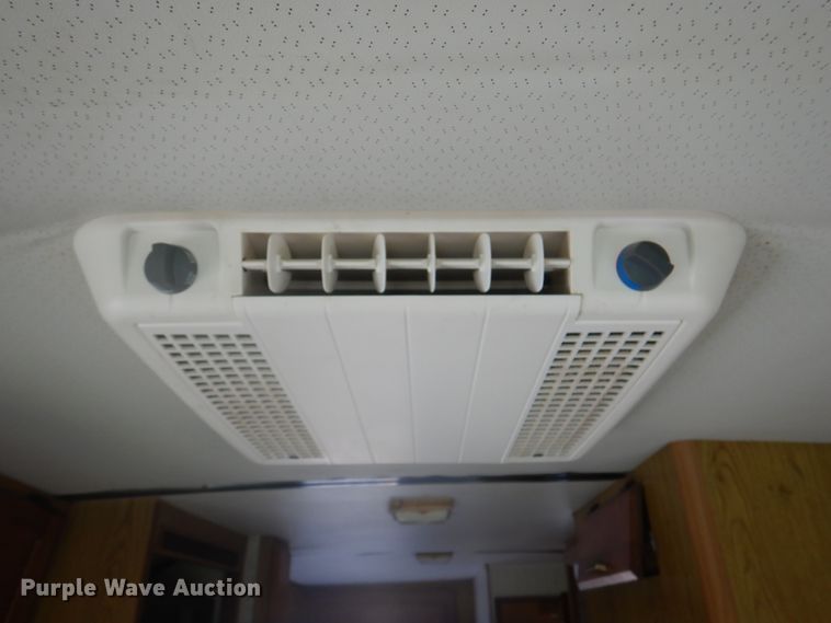 image for item DL0085 1988 Winnebago Chiefton  RV