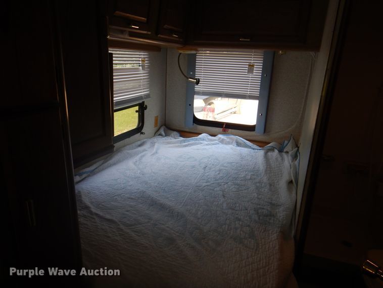 image for item DL0085 1988 Winnebago Chiefton  RV