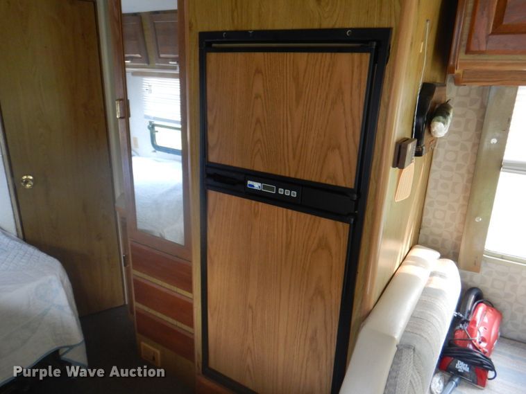 image for item DL0085 1988 Winnebago Chiefton  RV