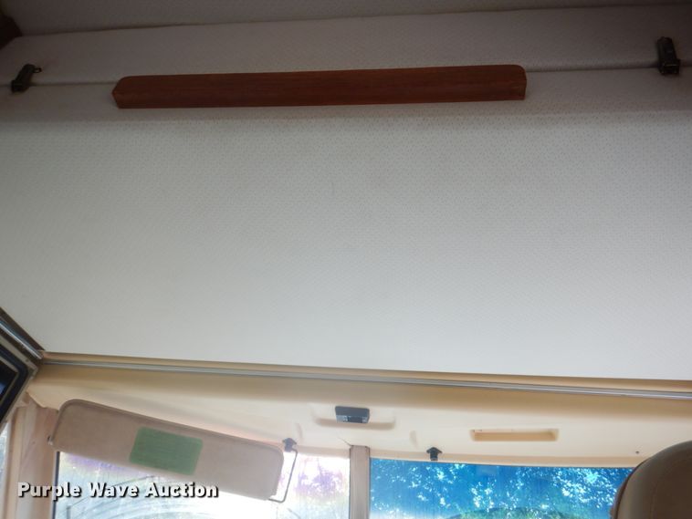 image for item DL0085 1988 Winnebago Chiefton  RV