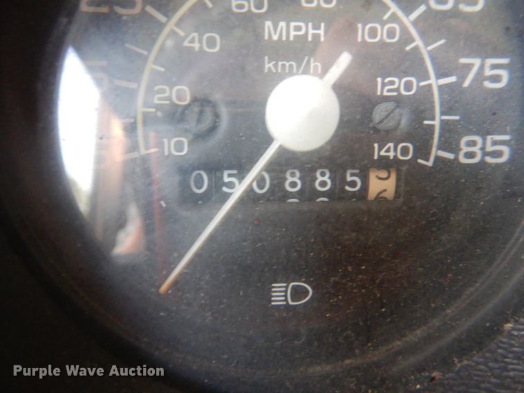 image for item DL0085 1988 Winnebago Chiefton  RV