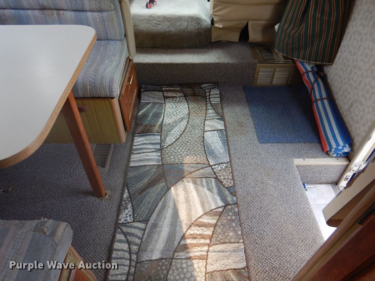 image for item DL0085 1988 Winnebago Chiefton  RV