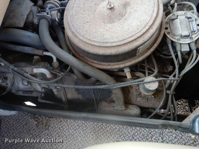 image for item DL0085 1988 Winnebago Chiefton  RV